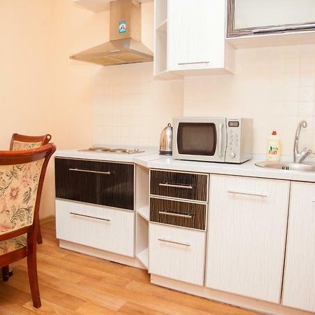 Semi-Luxury Apartment On Zhukovskogo Street 57 Zaporizhia Exteriér fotografie
